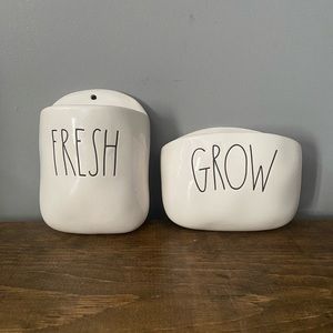 Rae Dunn fresh and grow plant wall pockets